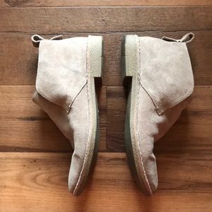 Dolce Vita tan suede ankle booties, size 9.5